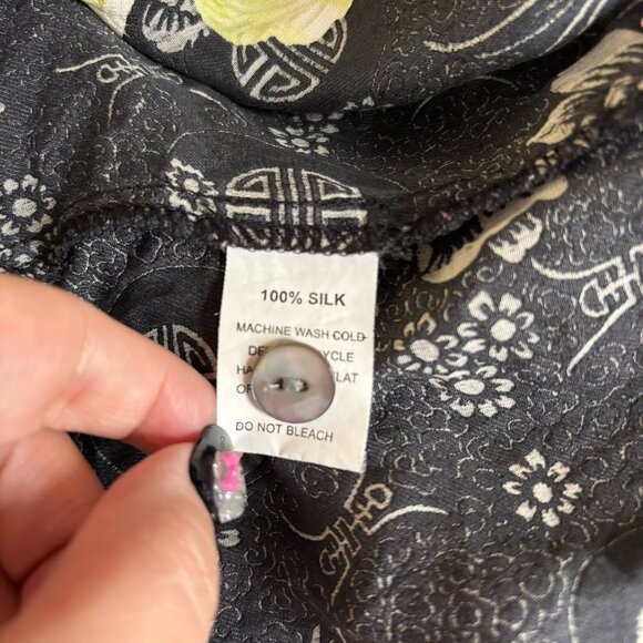 Silk Button Down Kimono Style Blouse Large Black Floral Mandarin Collar - Picture 6 of 6